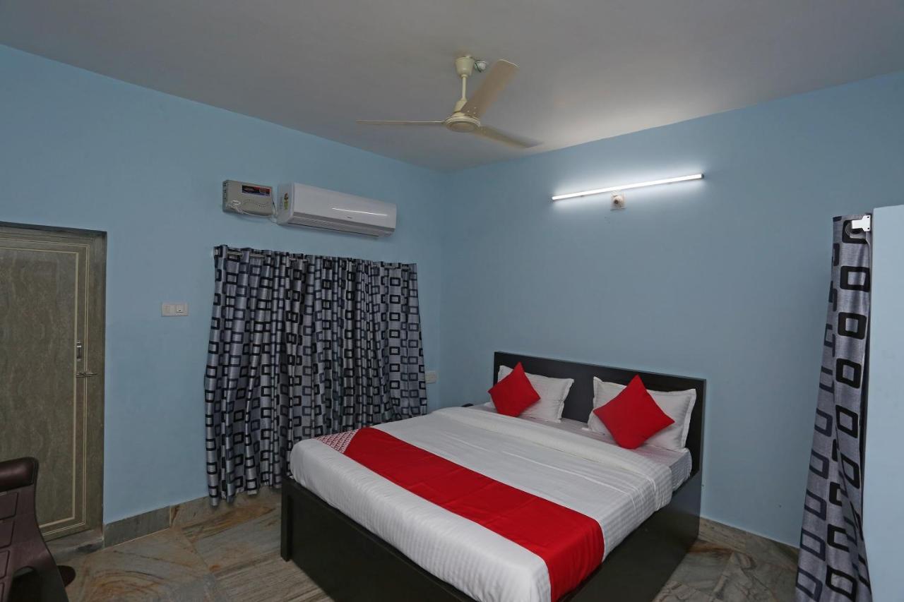 Hotel O The Ambience Bhubaneswar Exteriör bild